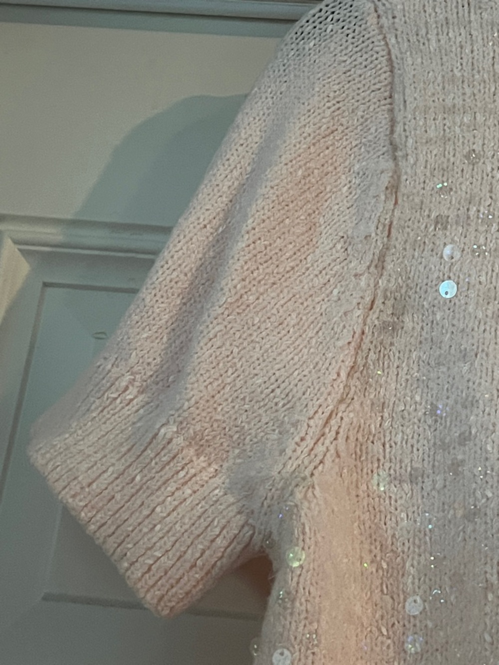 NANNETE LePORE Pale Pink /Sequin Embellished Short Sleeve Sweater NWT Size M - Picture 3 of 11